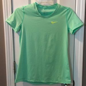 Girls Dri-fit Nike shirt